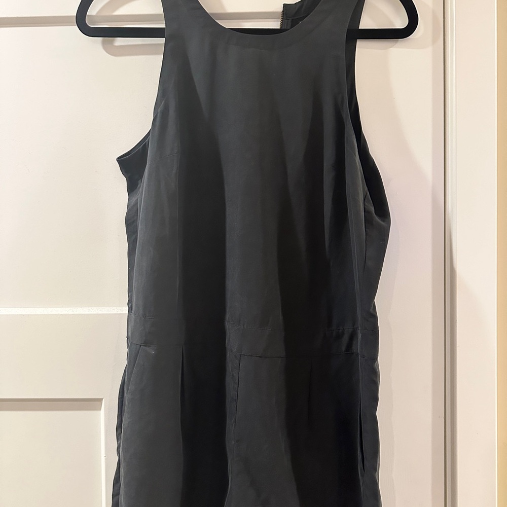 Lou & Grey Black Sleeveless Romper